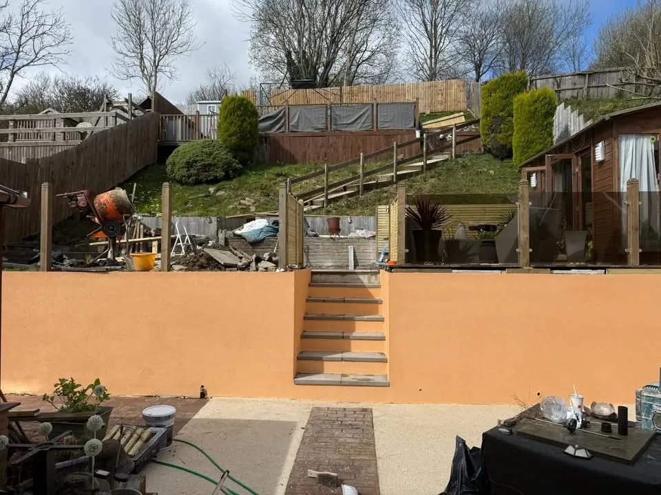 Silicone render to a garden wall in Porth (2 of 4)